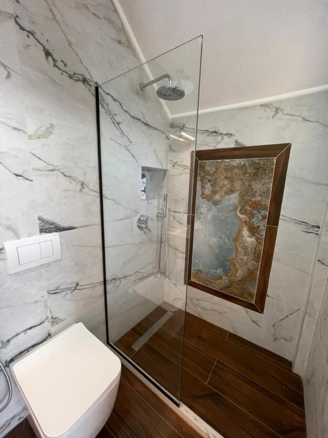 Hotel Vila 15 - Center Tirana Extérieur photo