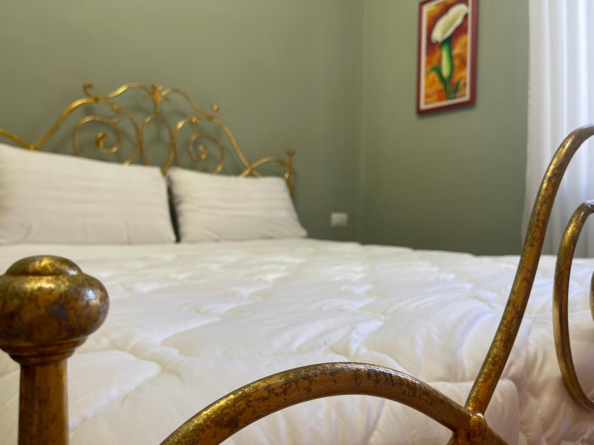 Hotel Vila 15 - Center Tirana Extérieur photo